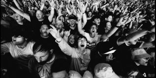Oasis revine, de data aceasta pe Disney+. Documentarul despre împăcarea fraților Gallagher și turneul care a făcut istorie este deja disponibil