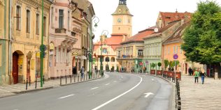 Lovitură pentru hoteluri și pensiuni: banii din voucherele de vacanță s-au înjumătățit. Ce se întâmplă cu turismul românesc