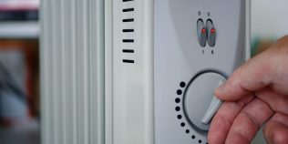 Pericolul din priză înainte de sezonul rece. Ce trebuie verificat în casă înainte să pornești caloriferul electric