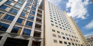 Palatul Telefoanelor de pe Calea Victoriei este de vânzare. Prețul cerut pentru clădirea care a adus aerul New York-ului în București