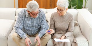Calcule exacte pentru pensii în 2027. Câți bani în plus ar primi pensionarii la o indexare de 7,3%