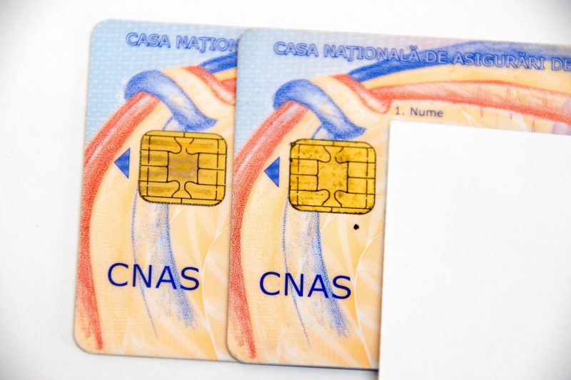 Ce document prezinți la medic dacă ai noul buletin electronic. CNAS explică regula din octombrie